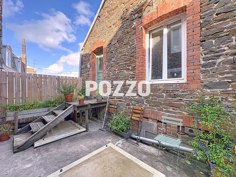 Maison - 178 m² - 9 pièces