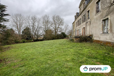 Maison - 400 m² - 10 pièces