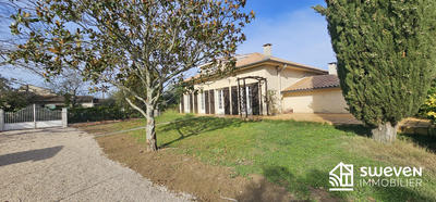 Maison traditionnelle - 146 m² - 6 pièces