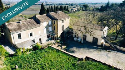 Maison - 228 m² - 8 pièces