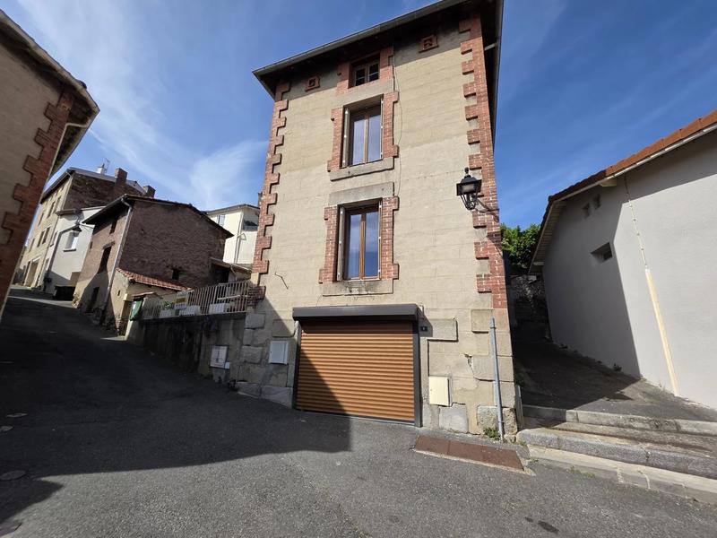 Maison - 109 m² - 4 pièces