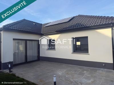 Maison - 95 m² - 5 pièces