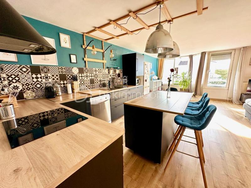 Appartement - 75 m² - 3 pièces