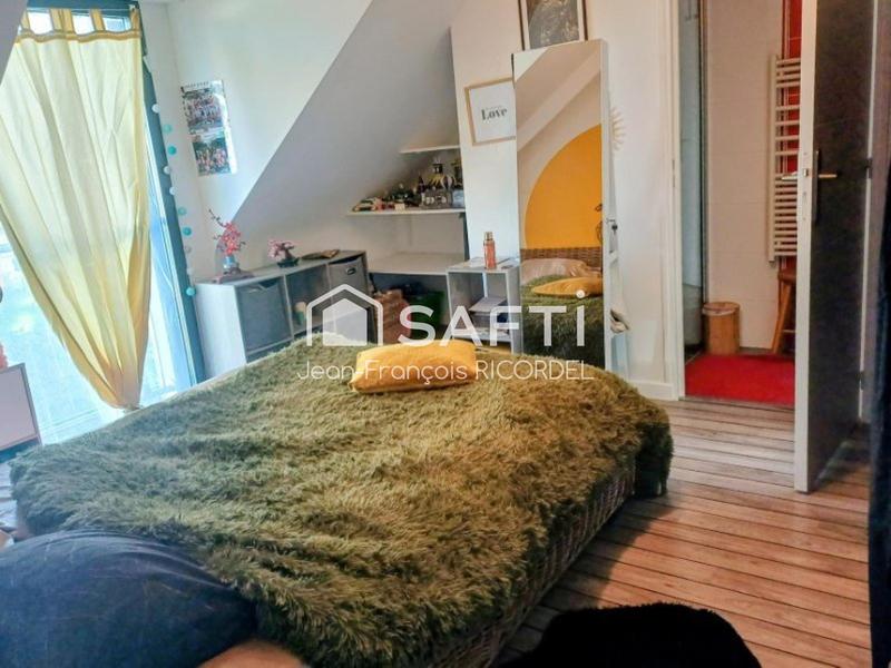 Maison - 122 m² - 5 pièces