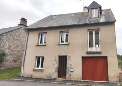 Maison - 92 m² - 4 pièces