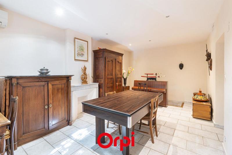 Maison - 162 m² - 5 pièces