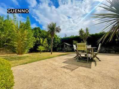 Maison - 195 m² - 8 pièces