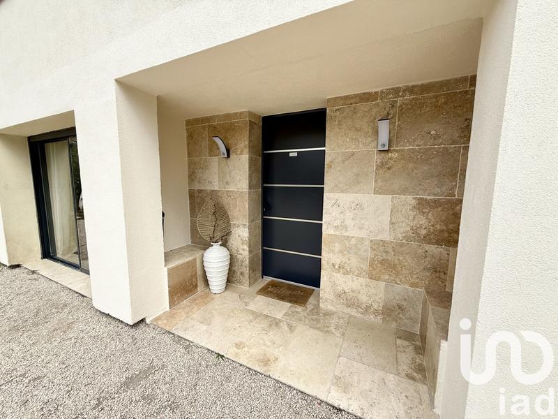 Maison - 203 m² - 5 pièces