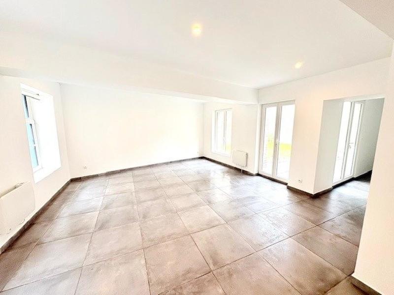 Maison - 149 m² - 8 pièces