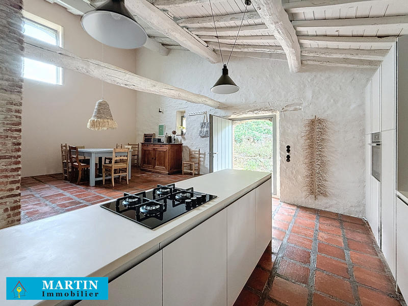 Mas - 104 m² - 4 pièces