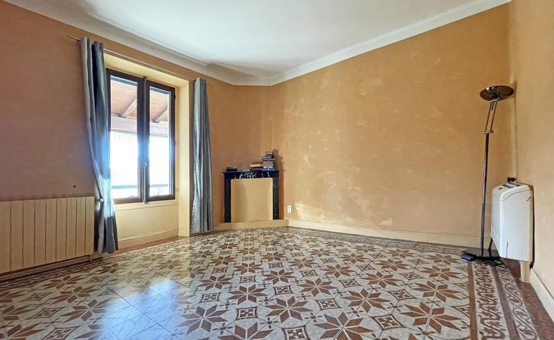 Maison - 142 m² - 7 pièces