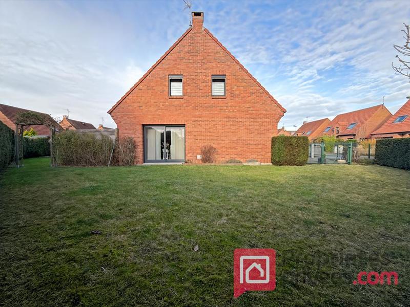 Maison - 119 m² - 1 pièce