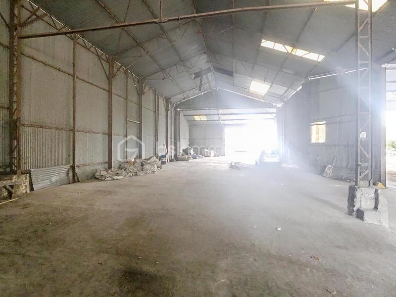 Maison - 241 m² - 6 pièces