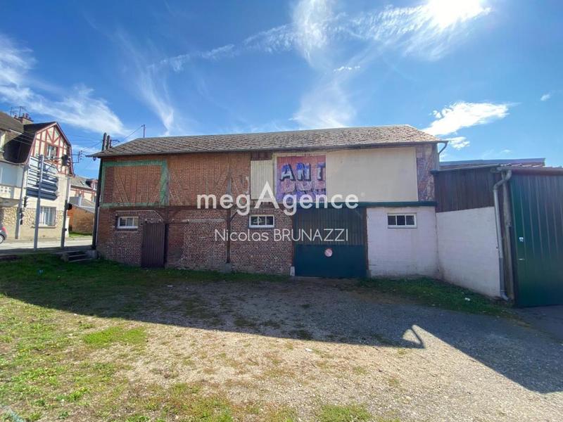 Local commercial - 230 m² - 4 pièces