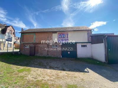 Local commercial - 230 m² - 4 pièces