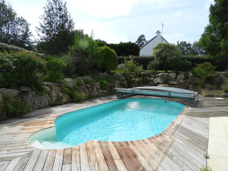 Maison - 265 m² - 8 pièces