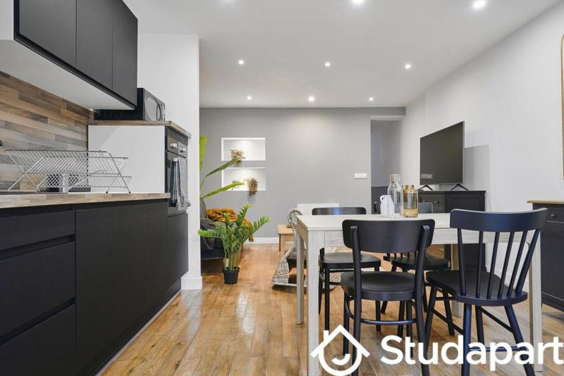 Chambre - 12 m² - 1 pièce