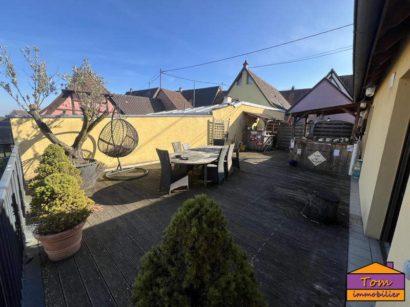 Maison traditionnelle - 260 m² - 7 pièces