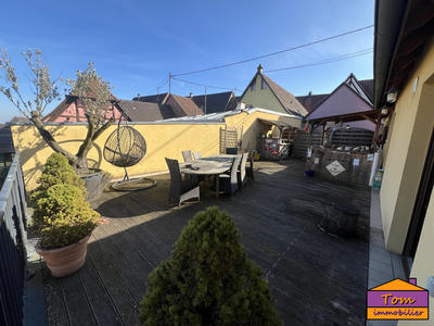 Maison traditionnelle - 260 m² - 7 pièces