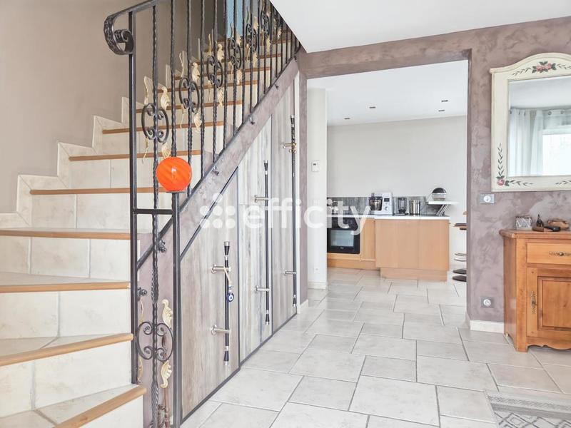 Villa - 140 m² - 5 pièces