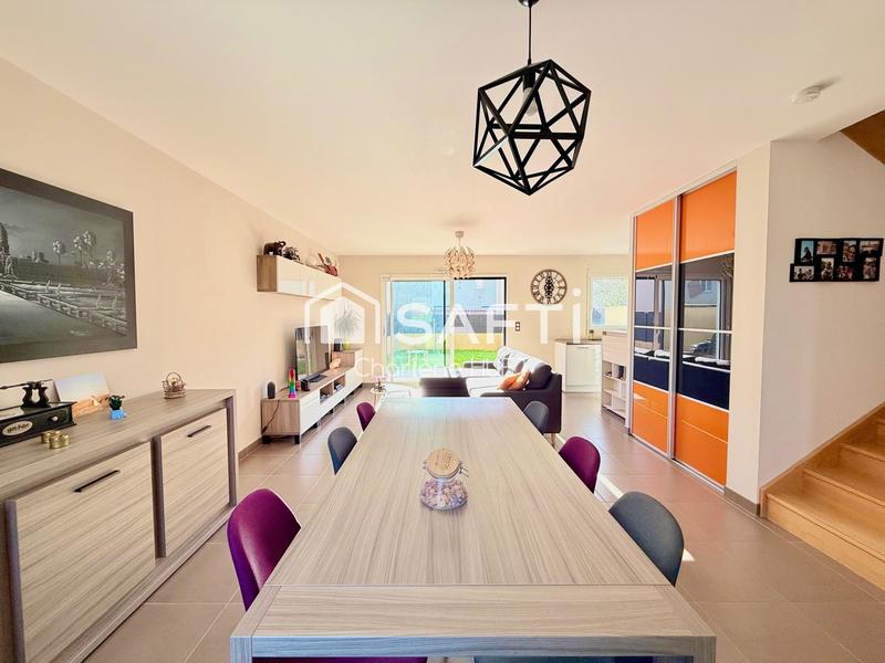 Maison - 92 m² - 4 pièces