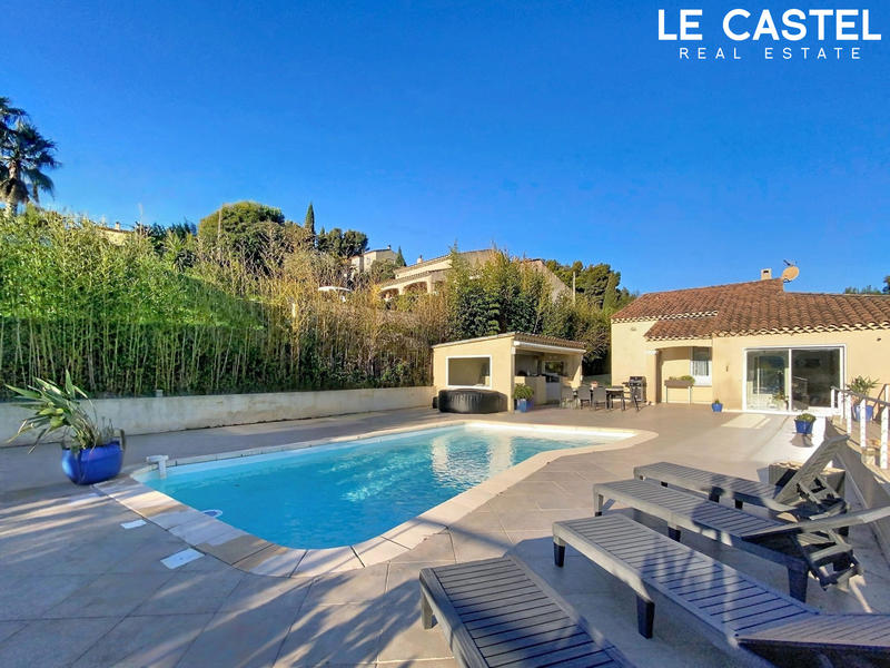 Maison - 162 m² - 6 pièces