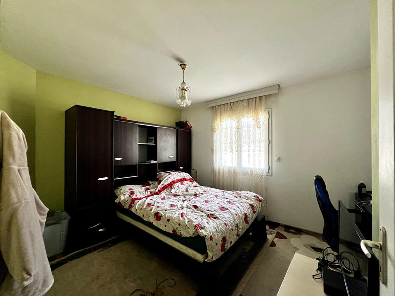 Maison - 170 m² - 6 pièces