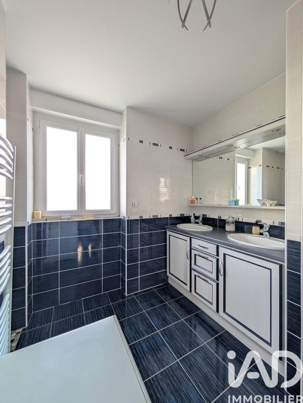 Maison - 169 m² - 7 pièces