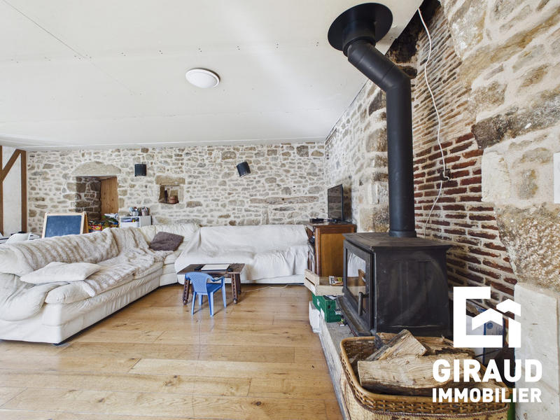 Maison ancienne - 213 m² - 9 pièces