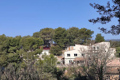 Maison - 185 m² - 8 pièces