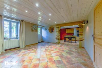 Maison - 150 m² - 5 pièces