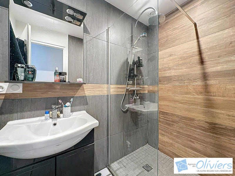 Maison - 117 m² - 6 pièces