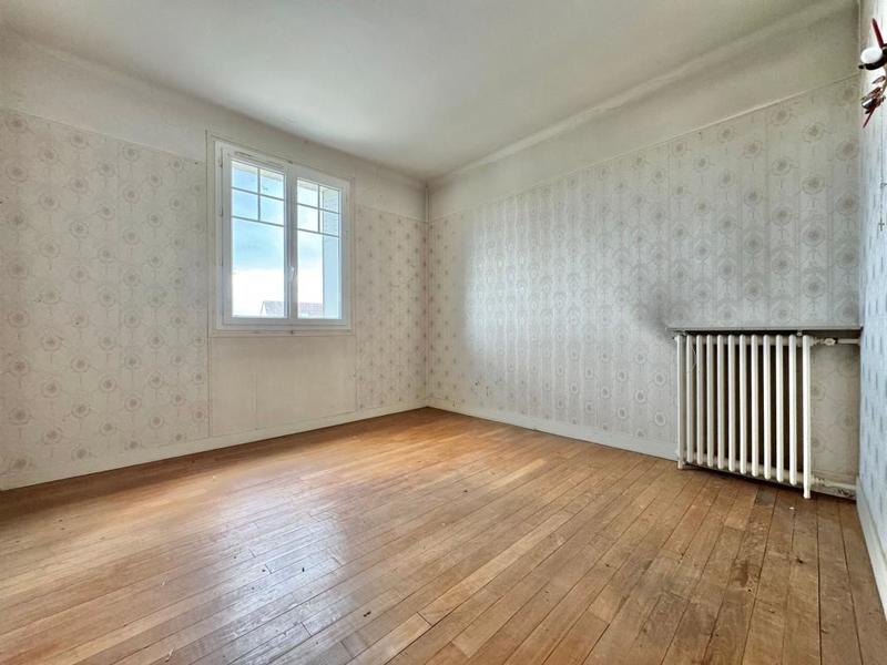 Maison - 95 m² - 5 pièces