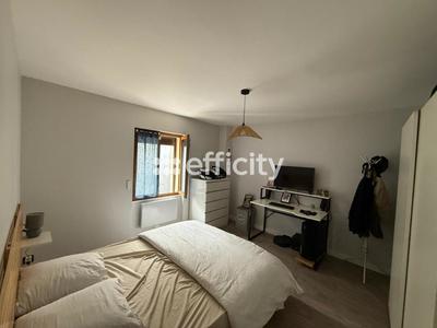 Maison - 72 m² - 4 pièces