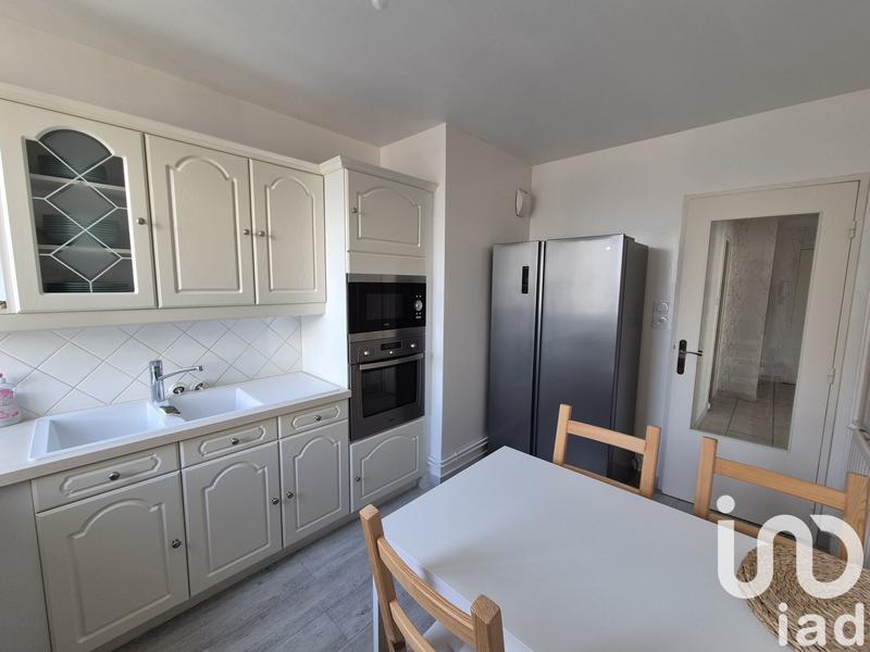 Appartement - 95 m² - 5 pièces