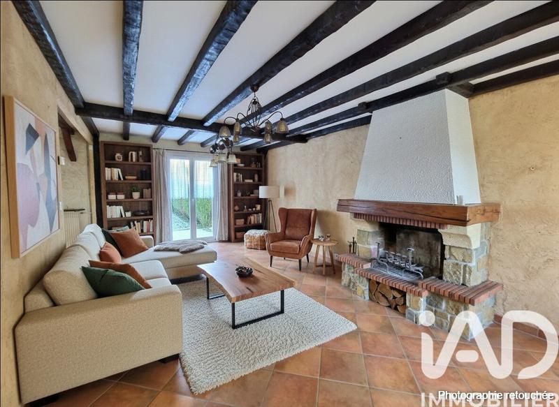 Maison - 98 m² - 6 pièces