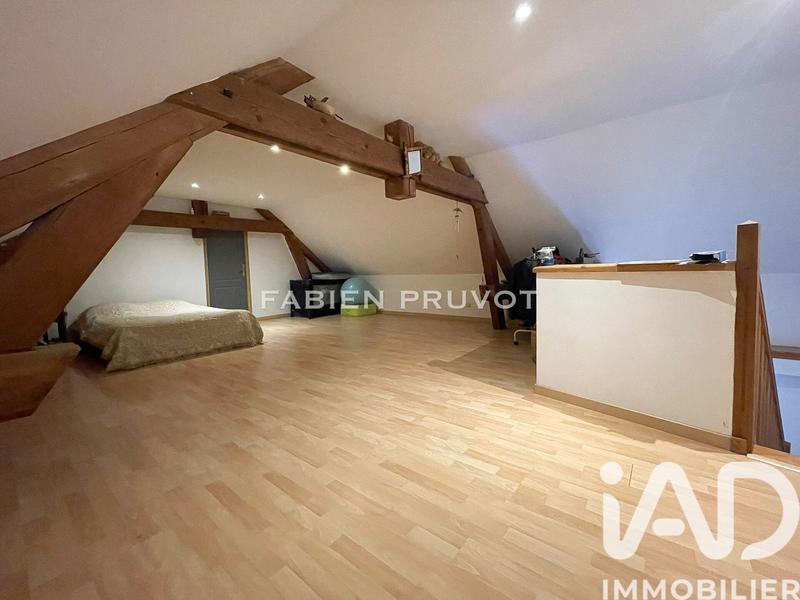 Maison - 300 m² - 15 pièces