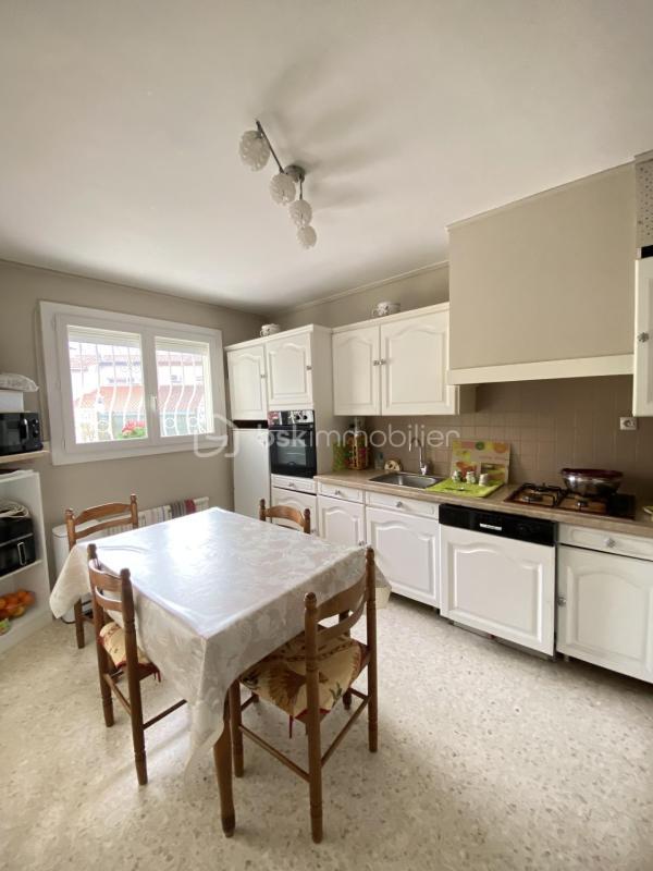 Villa - 107 m² - 6 pièces