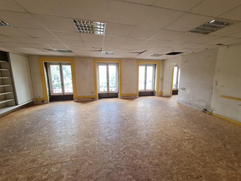 Local commercial - 260 m²