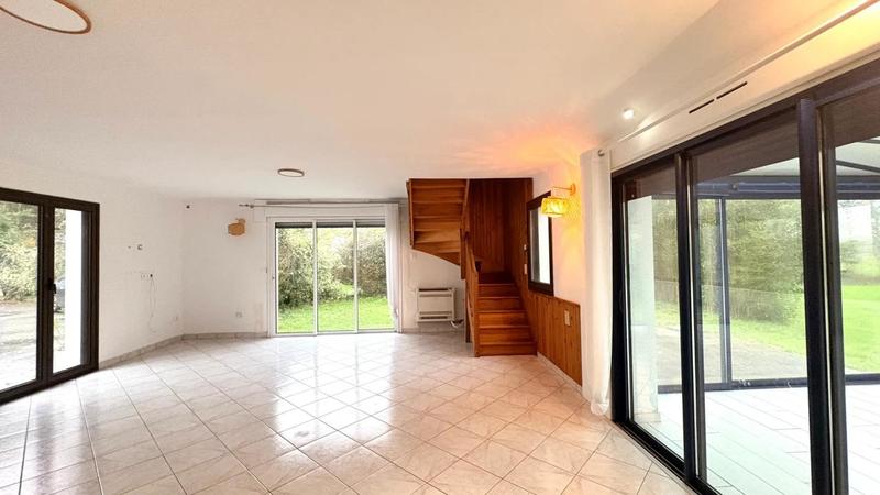 Maison - 127 m² - 6 pièces