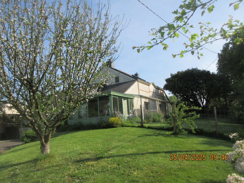 Maison - 141 m² - 7 pièces