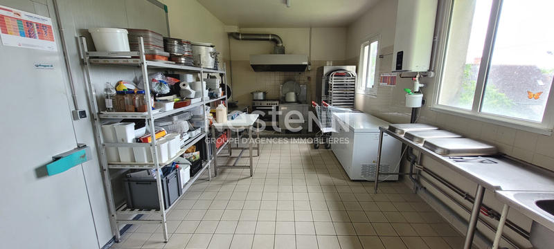 Fonds de commerce - 320 m²