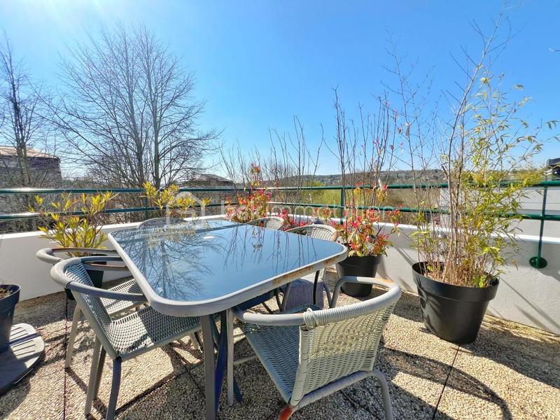 Appartement - 87 m² - 4 pièces