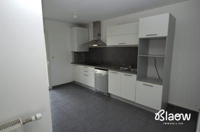 Maison - 88 m² - 4 pièces