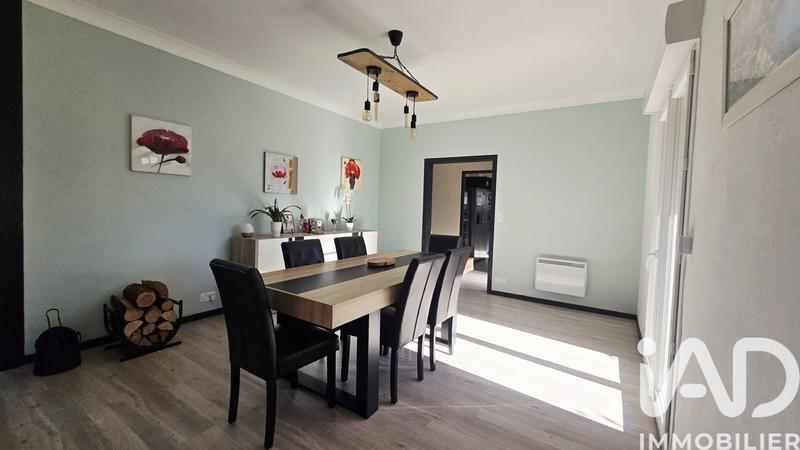 Maison - 189 m² - 5 pièces