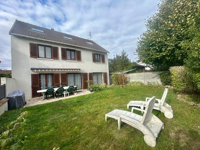 Maison - 173 m² - 7 pièces