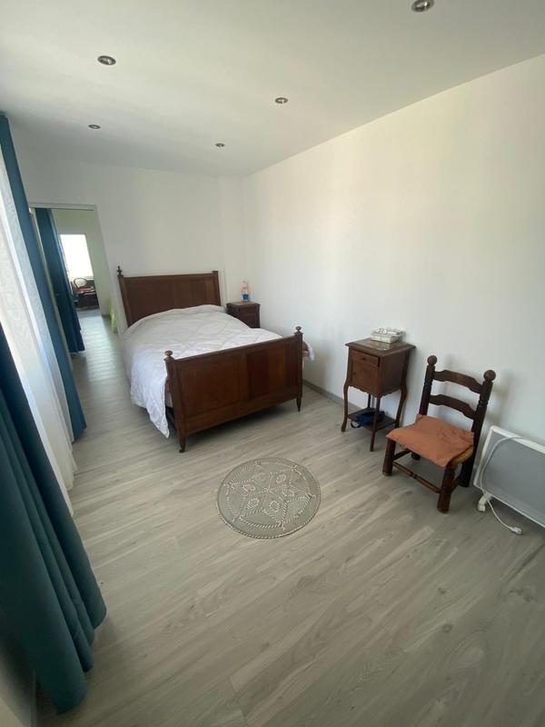 Maison - 186 m² - 6 pièces