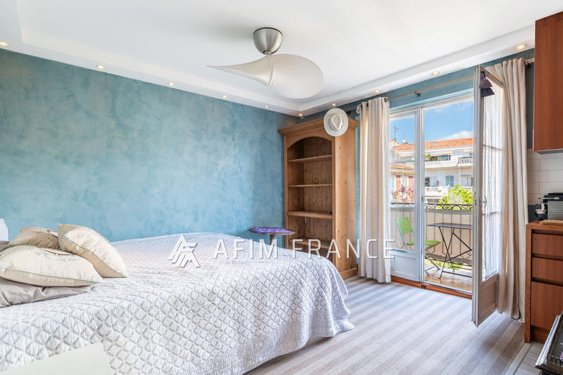 Appartement - 100 m² - 4 pièces