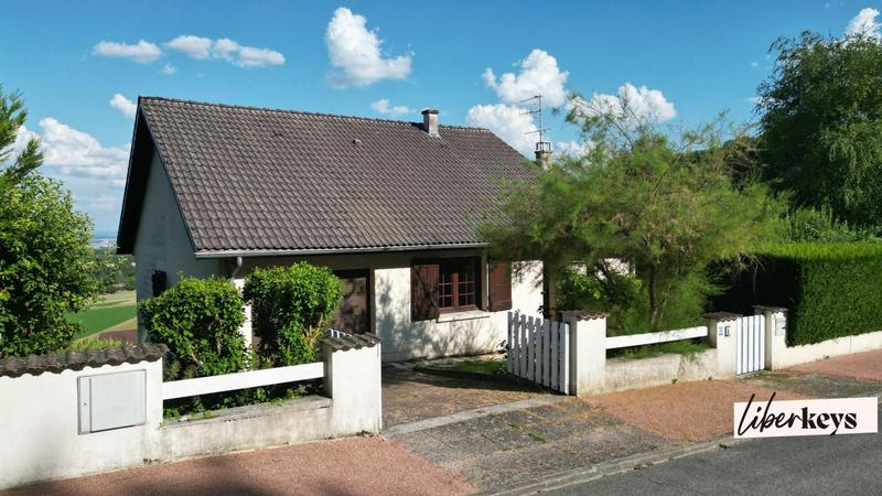 Maison - 101 m² - 5 pièces