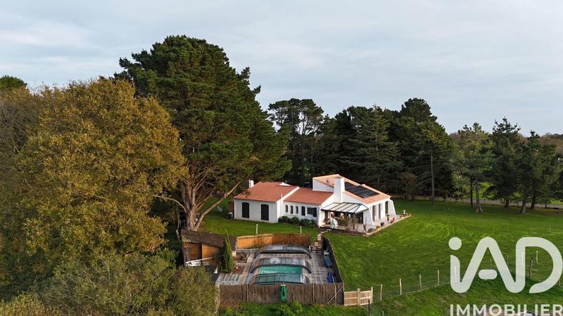 Maison - 174 m² - 6 pièces